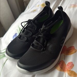 OOFOS Black Sneakers Lightweight Comfort